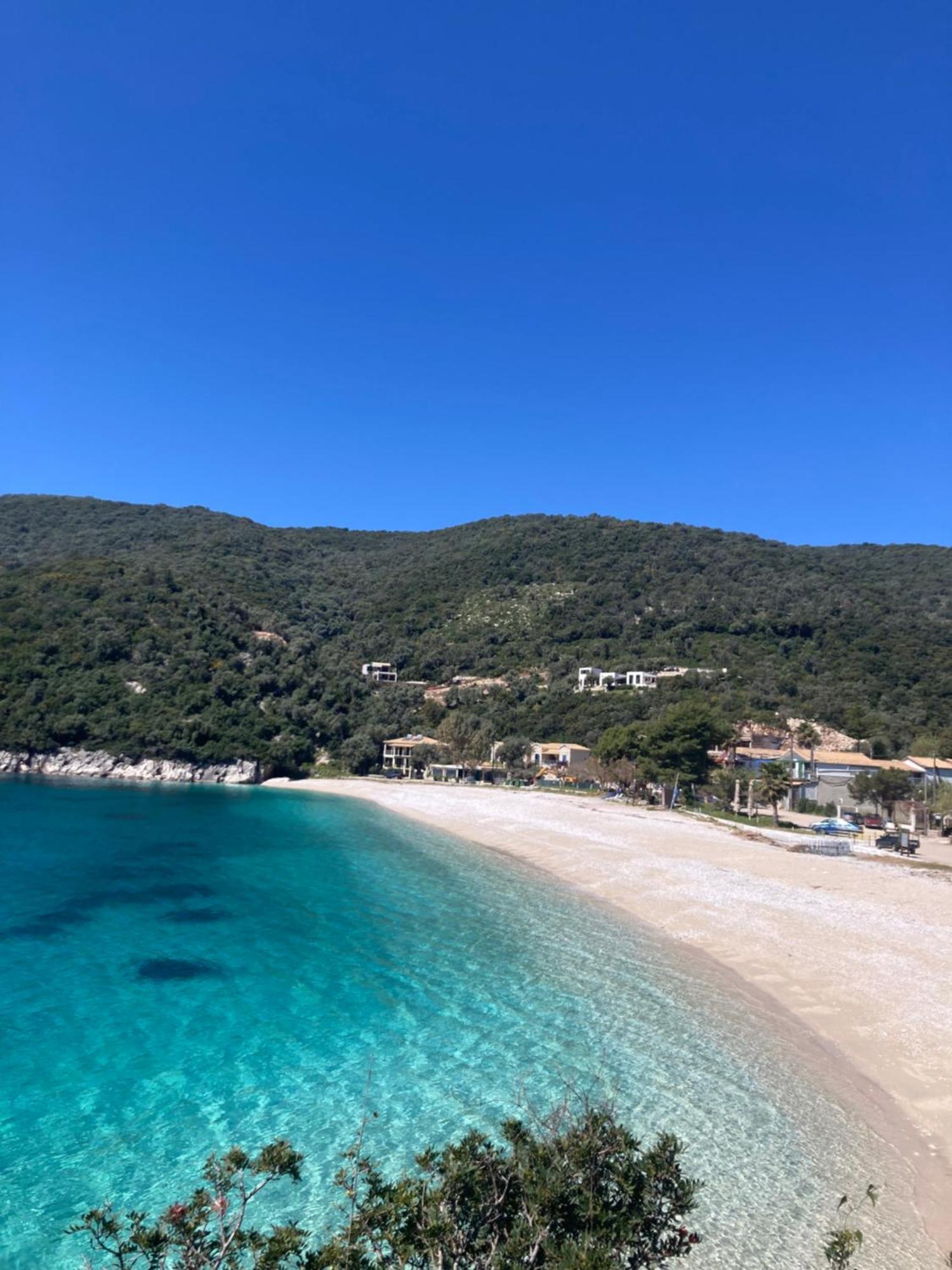 Helios Beach House Mikros Gialos Esterno foto